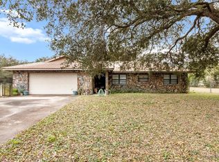 10515 N Burgundy Point, Dunnellon, FL 34433