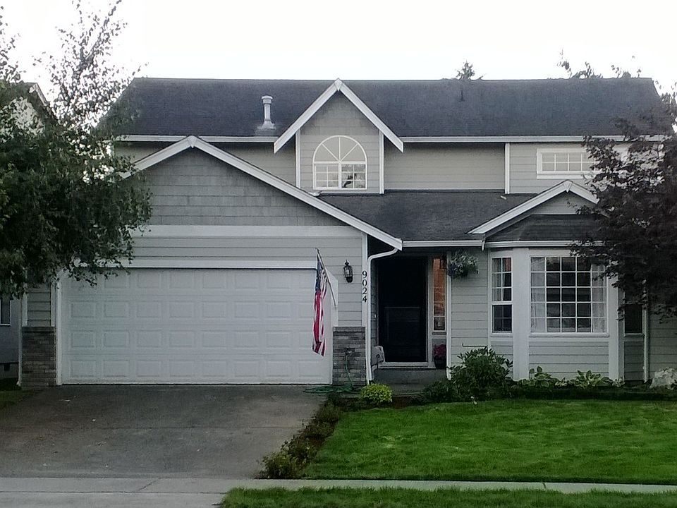 1st image of 9024 188th St E