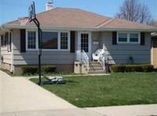 7216 Woodlawn Ave, Hammond, IN 46324