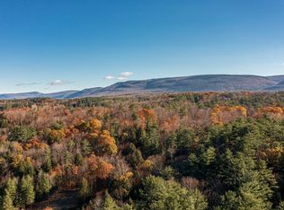 405 Sunrise Ln, Arlington, VT 05250