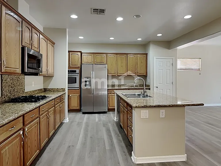 3304 Birdwatcher Ave — Photo 3