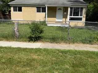 579 Calder Ave, Ypsilanti, MI 48198