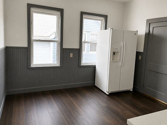 2nd image of 7 Judson St #2