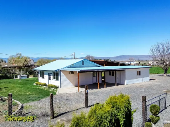 6931 Progressive Rd, Wapato, WA 98951