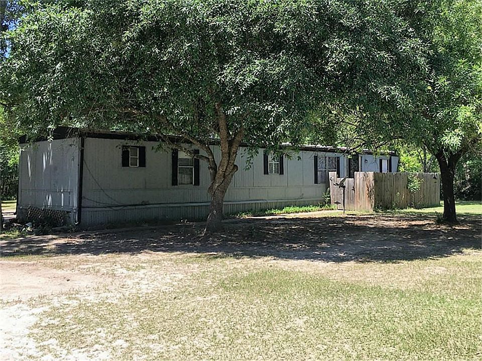 Make this your Lake Getaway!