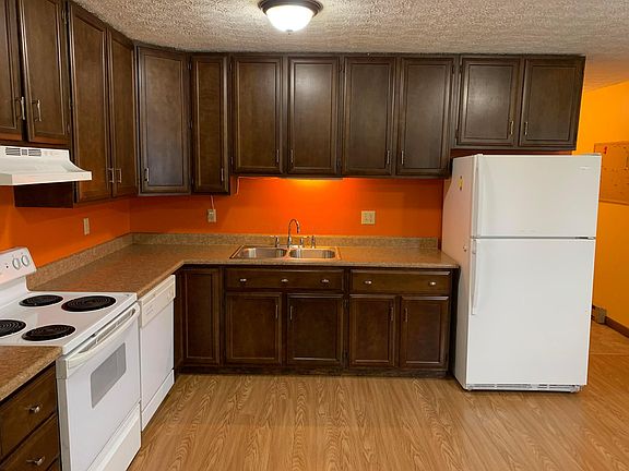 5th image of 181 Penick Ave