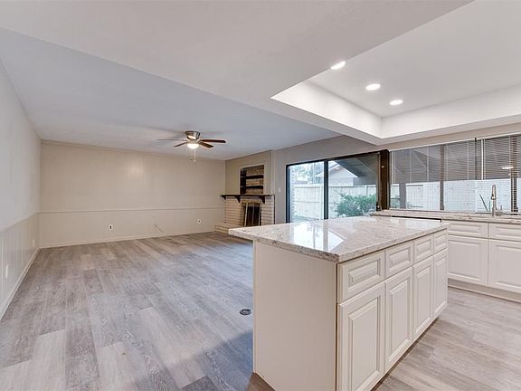 5th image of 3219 Meadowview Dr