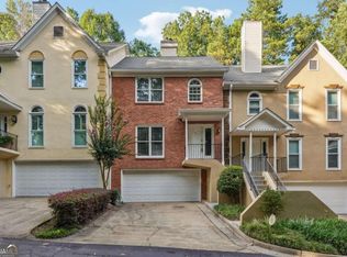 3 Forest Ridge Ct, Sandy Springs, GA 30350