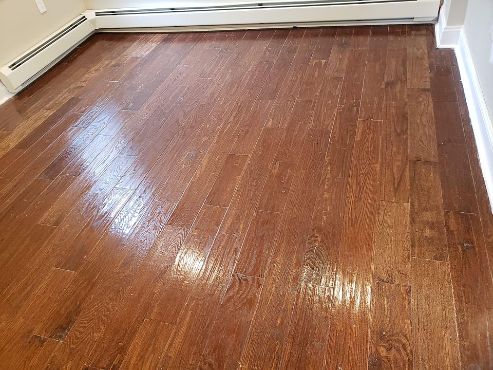 2nd image of 836 Jackson Ave #9D