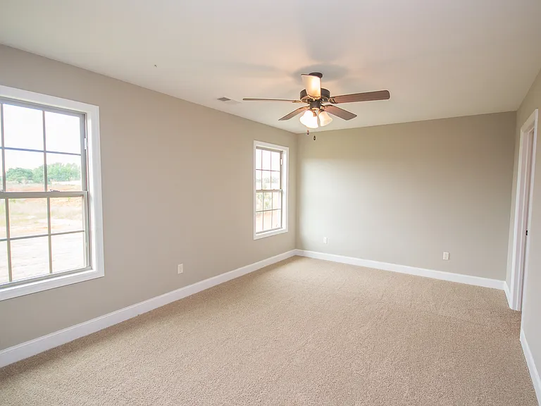 25267 Everblake Dr — Photo 13
