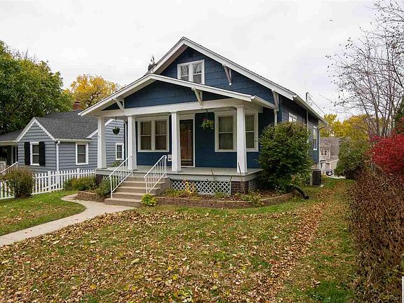 2nd image of 3527 Jones St