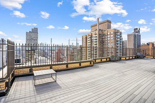 Sold by Douglas Elliman | media 4