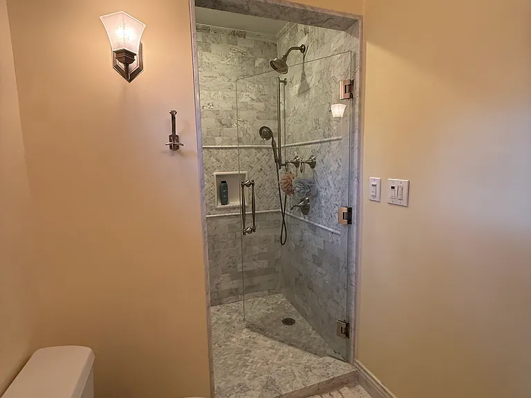 Primary ensuite bath