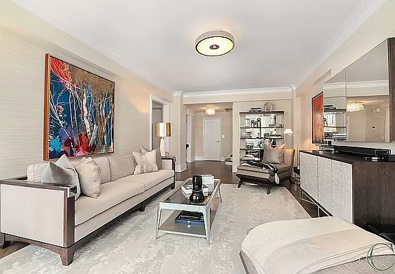 2nd image of 530 Park Ave APT 9C