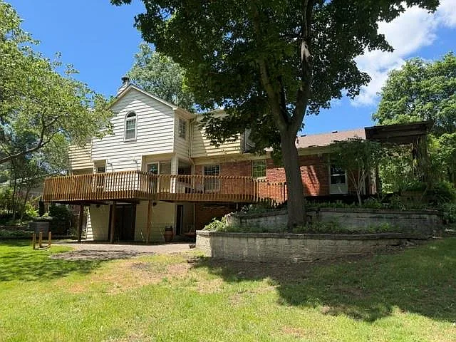 4 bed, 3.5 bath, 2846 sqft, $4,500 — Photo 2