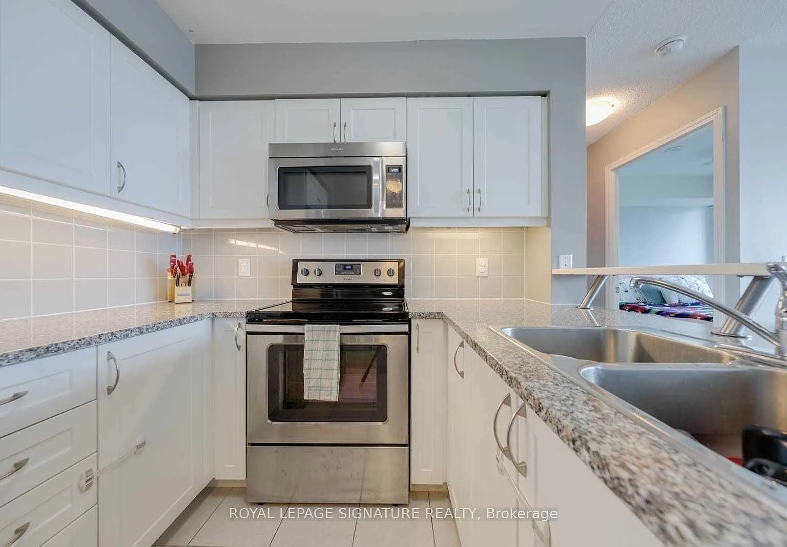 2 bed, $3,800 — Photo 4