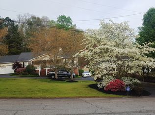 111 Sheffield Rd, Greer, SC 29651