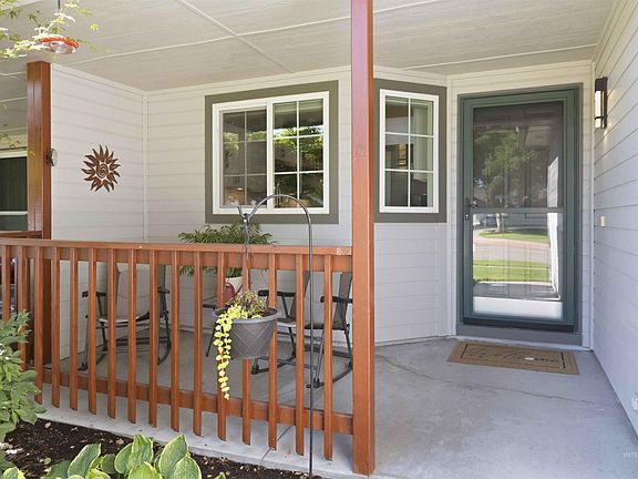 5th image of 7509 W Iron Dr