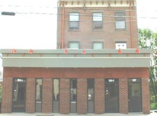 1399 State St #4, New Haven, CT 06511