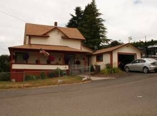 424 W B St, Rainier, OR 97048