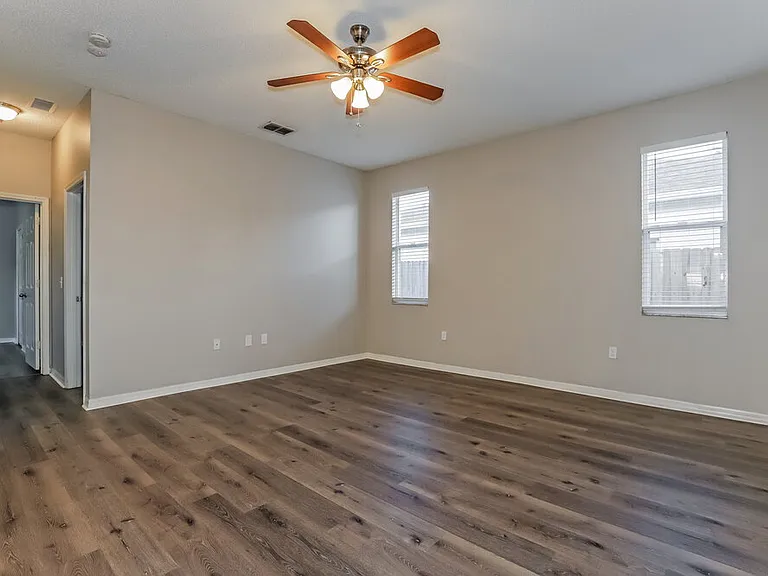 4414 Canopy Ct — Photo 9