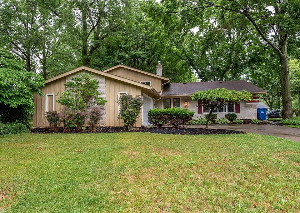 1st image of 28096 Edgepark Dr
