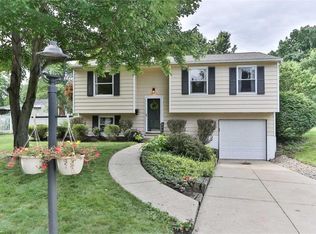1326 Carol Dr, Kent, OH 44240