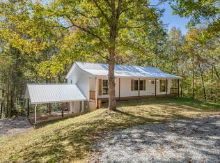 8240 Charlie Brown Rd, Centerville, TN 37033