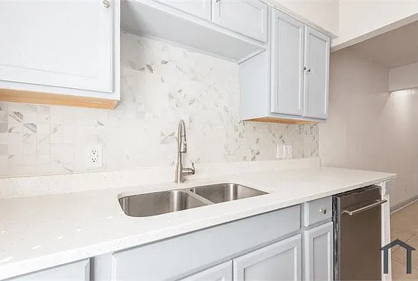 4620 San Jacinto St — Photo 26