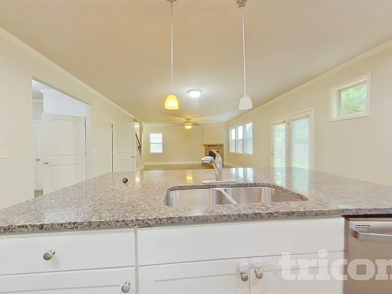 6410 Country Lake Rd — Photo 7