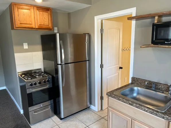 785 Whitney Rd #B, Walla Walla, WA 99362