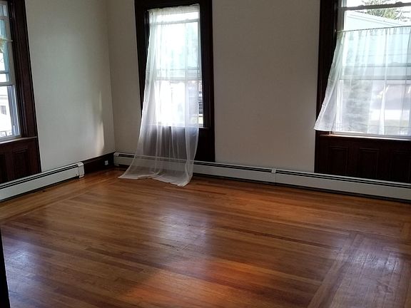 Front Living Room -view 2