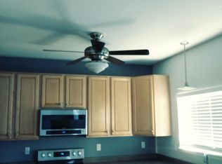 409 Ivory Cir, Aurora, CO 80011