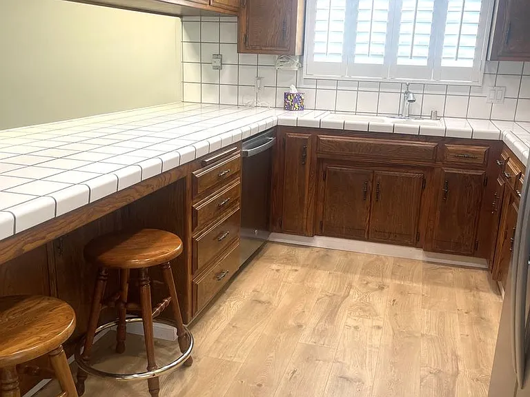7905 Pembroke Ave — Photo 11