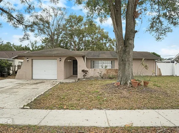 13530 Capitol Dr, Tampa, FL 33613