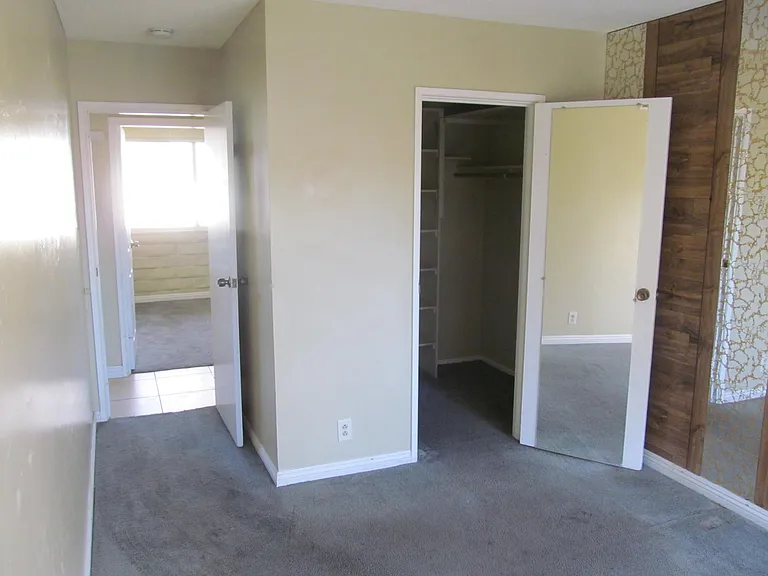 2835 Natalie Ave — Photo 7
