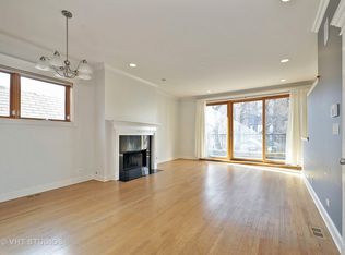 736 W Schubert Ave #2, Chicago, IL 60614