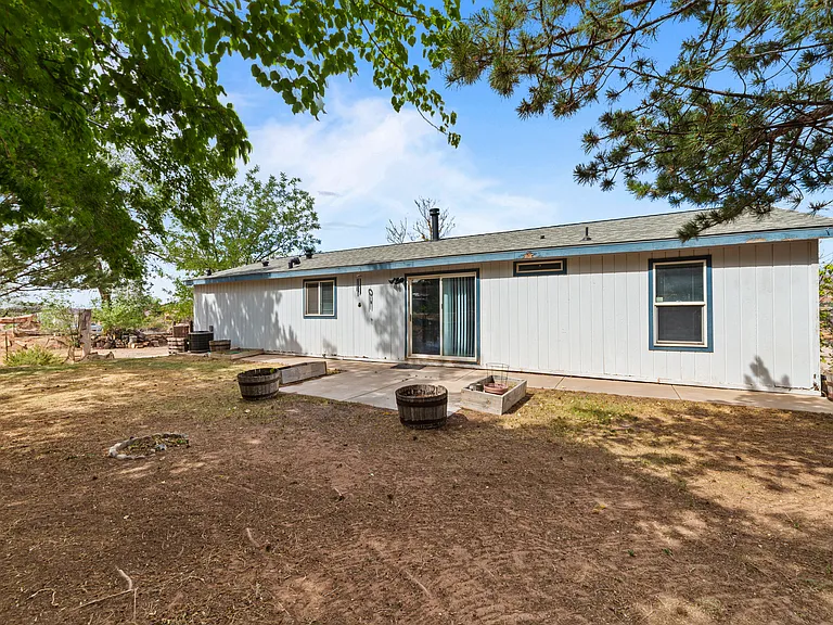 2690 S Highway 191 — Photo 28