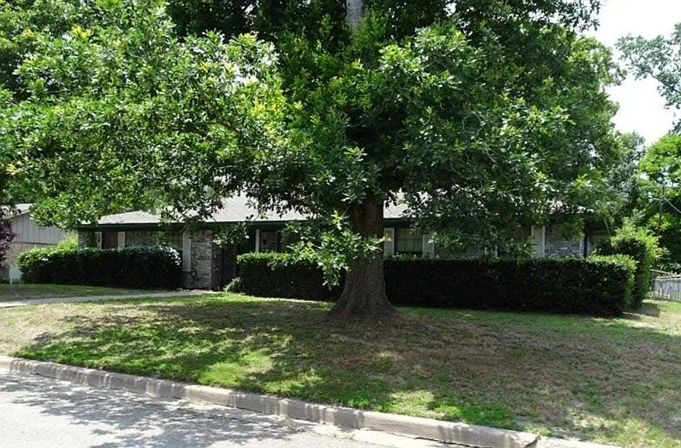 1st image of 3810 Bluff Oak St