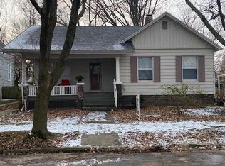 319 E Mulberry St, Bloomington, IL