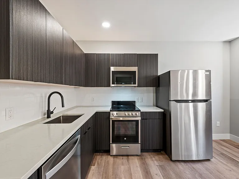 Modern Cap Hill Retreat with Historic Character — Photo 9