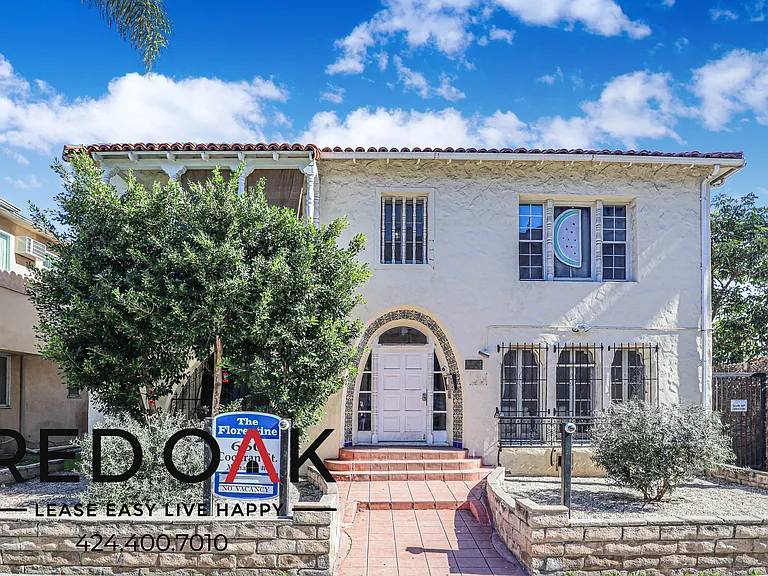 660 S Cochran Ave #108 — Photo 4