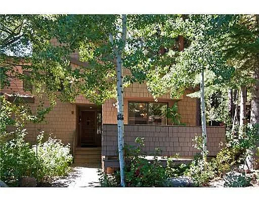 998 Driver Way Unit 5 photo 1