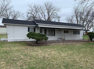 11325 140th St TRAILER 66, Davenport, IA 52804