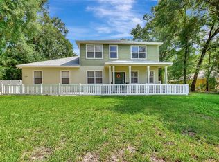 1725 Chelmsford Dr, Deland, FL 32720