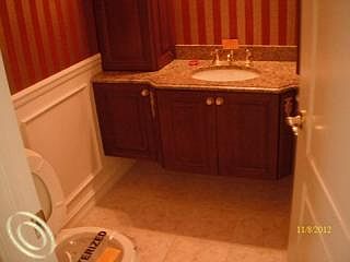 4th image of 15155 Meadowfield Dr