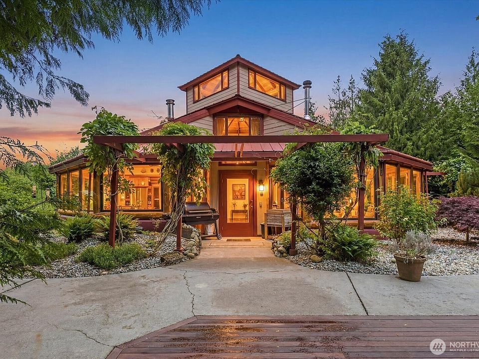 1st image of 27346 Lake Cavanaugh Road