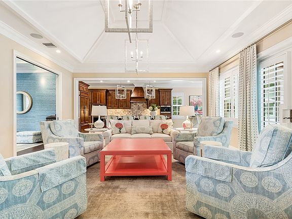 4th image of 211 Coconut Creek Ct
