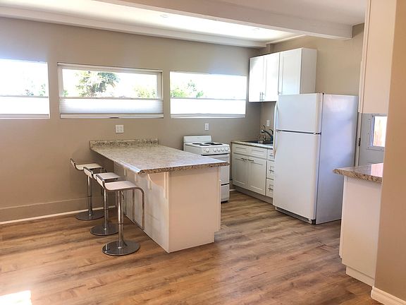 kitchen and bar stools