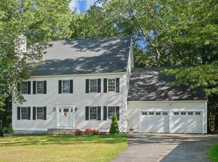 48 Towne Hill Rd, Haverhill, MA 01835